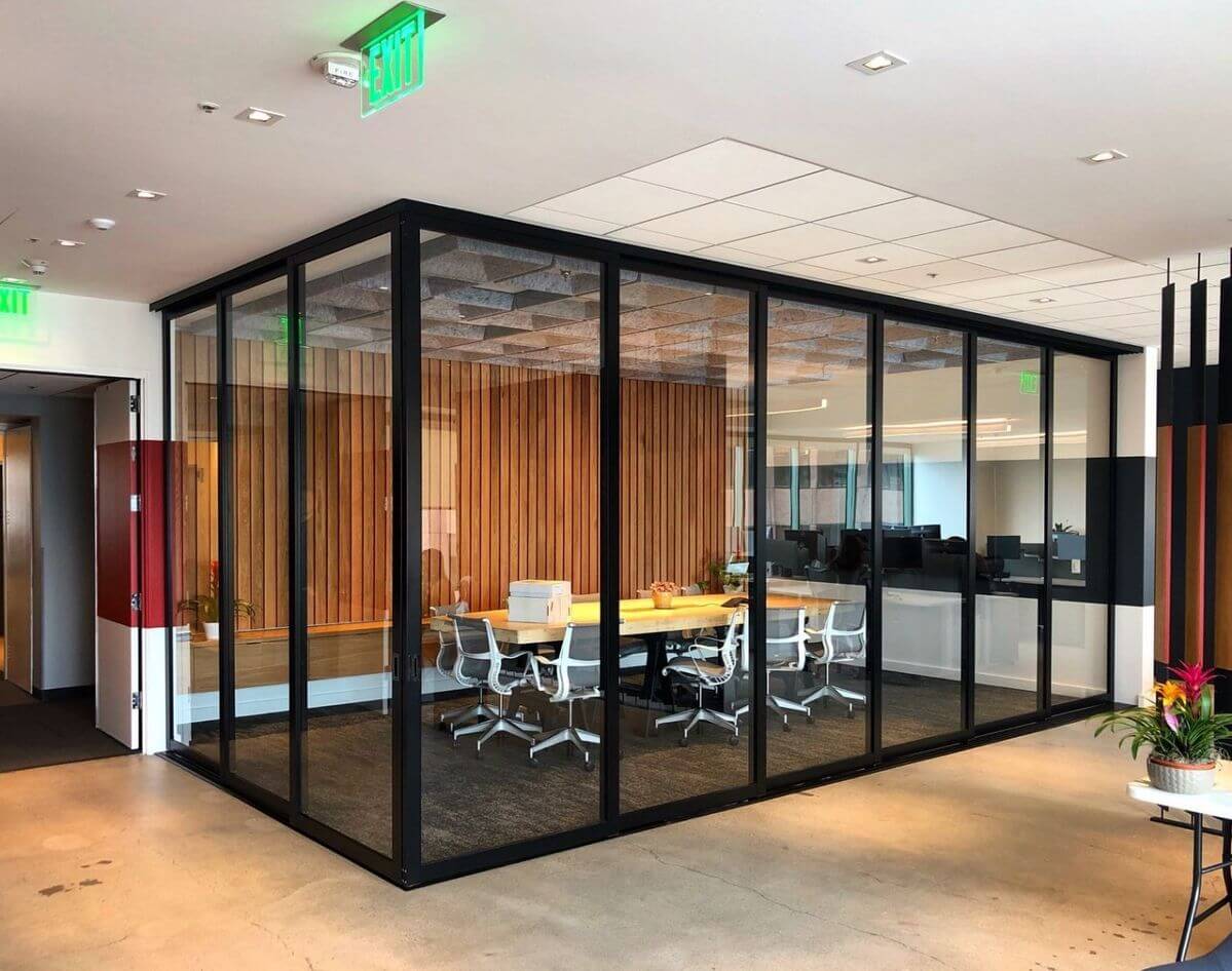 Glass Partition UAE 452be41d02adb207082a31a8927bccc1 1