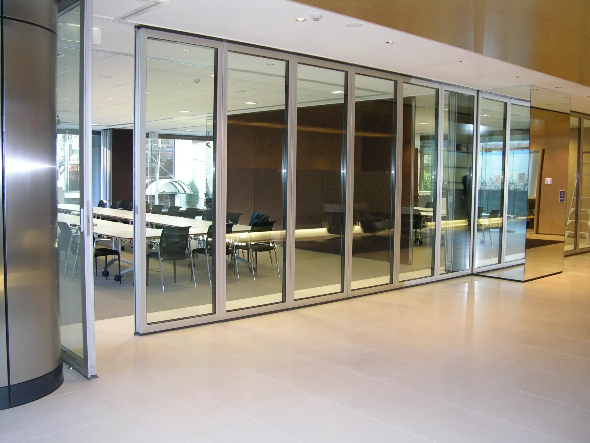 Acoustic Transparent 1