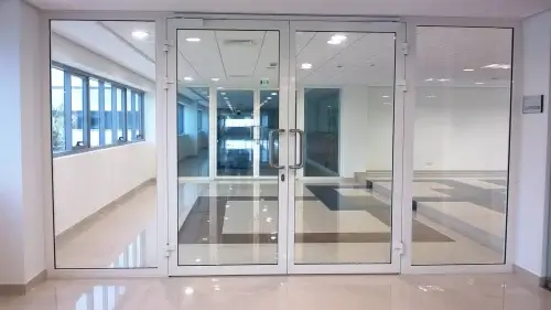 Aluminium Fabrication Glass Work 500x500 1