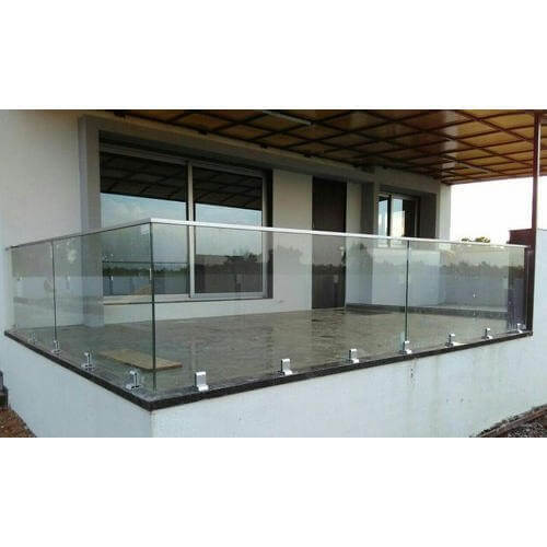 Glass Company Dubai: Premium Glass Solutions for Homes and Businesses Aluminium Glass Railing 1