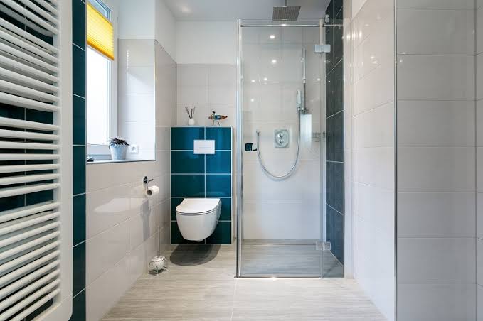Custom Shower Glass Dubai